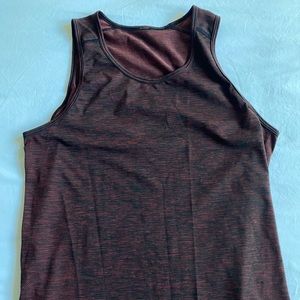 Lululemon Metal Vent Tech Sleeveless